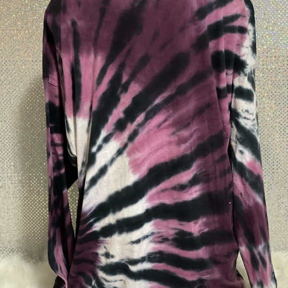 💥New Victoria Secret Tie-Dye Tee & Skinny Jogger Set 💥 - Picture 12 of 14